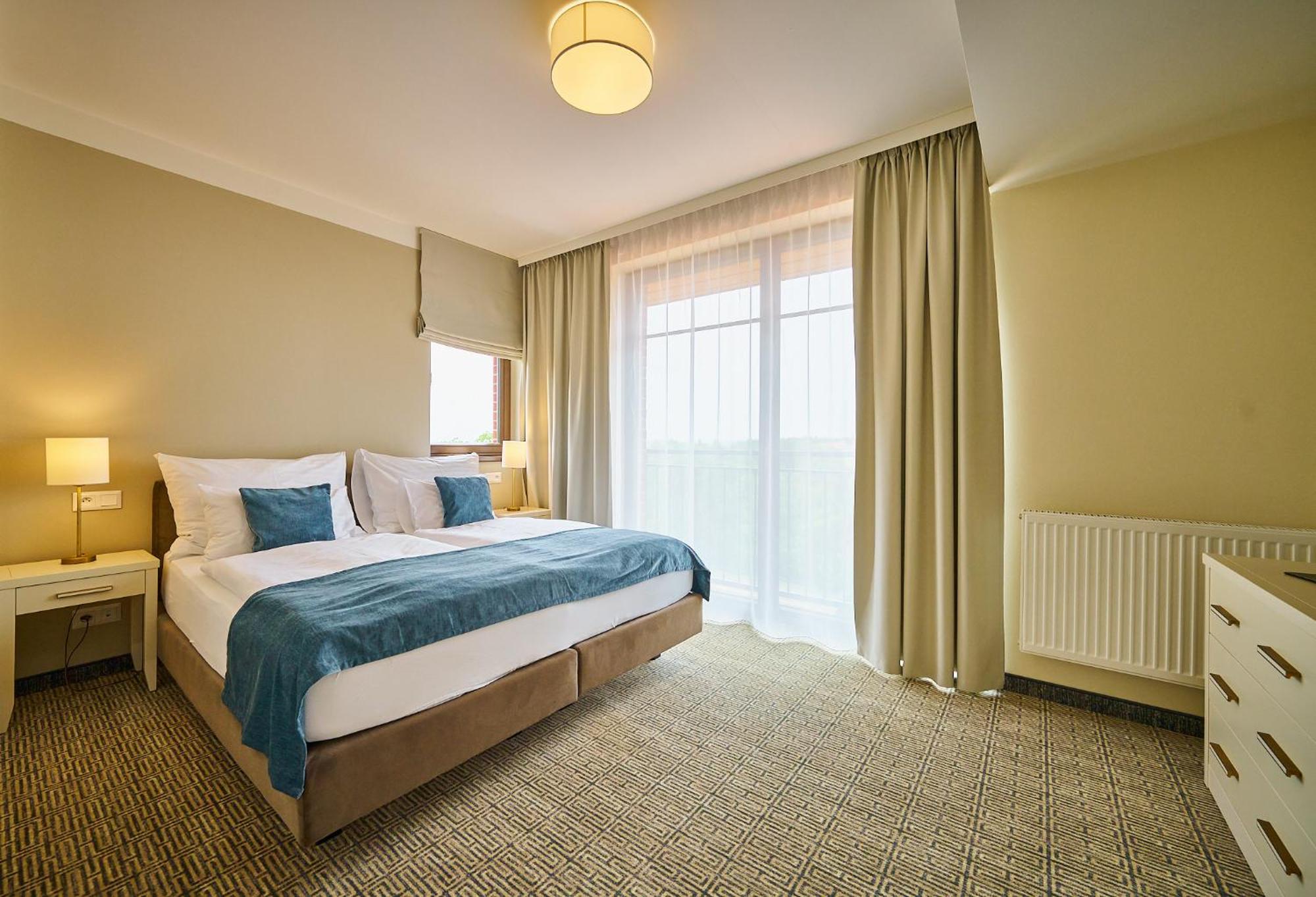 Wellness Hotel Queens Marianske Lazne Exterior photo