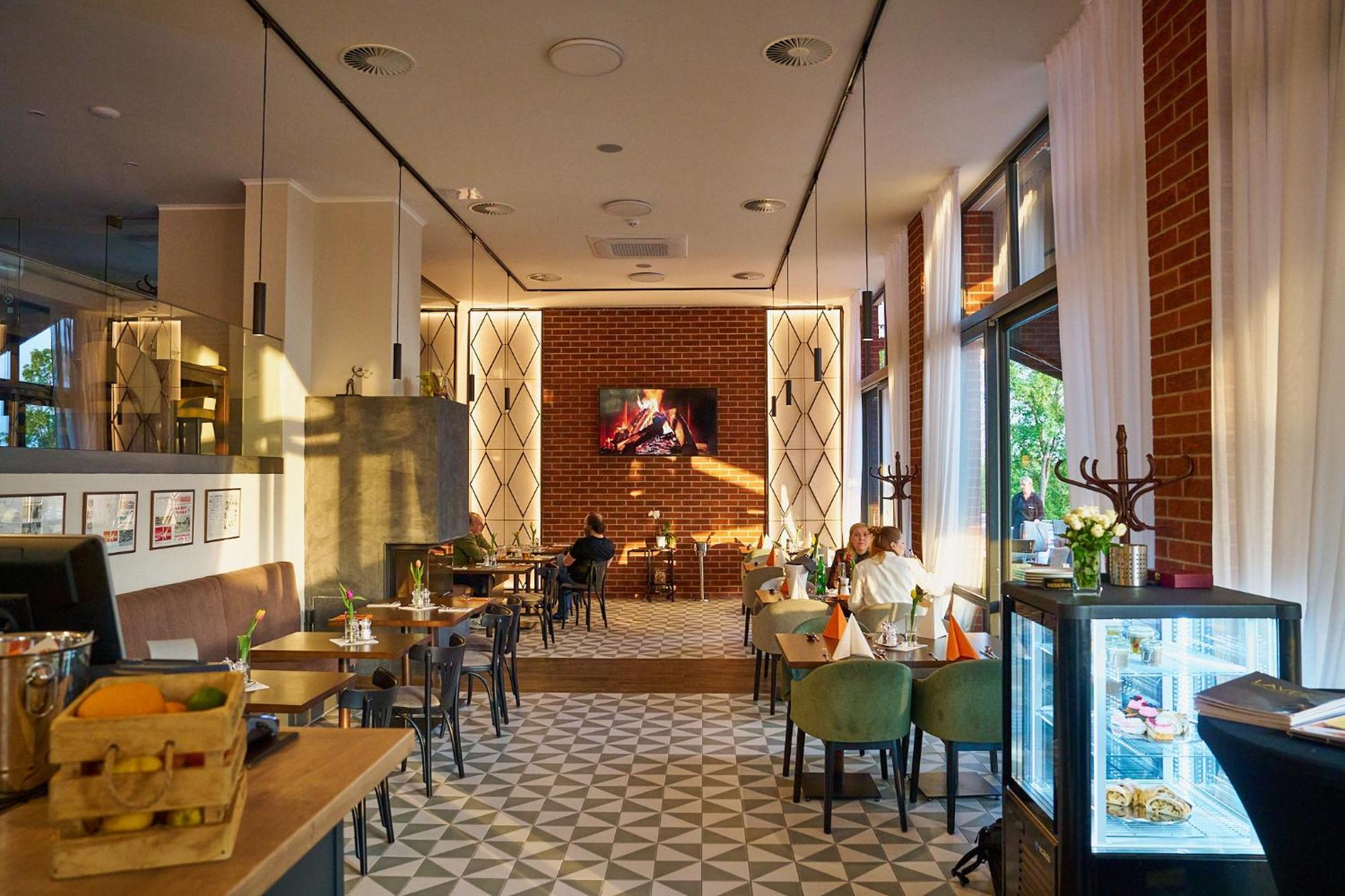 Wellness Hotel Queens Marianske Lazne Exterior photo